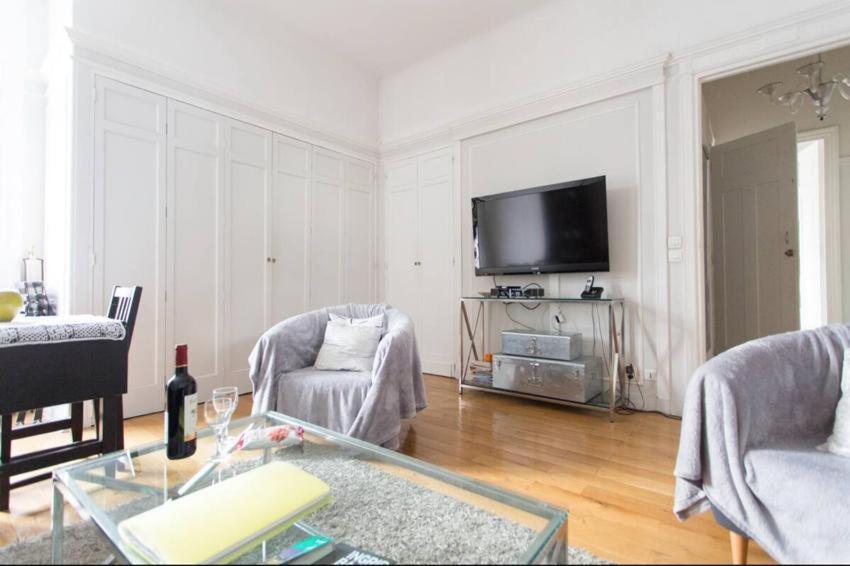 Home Sweet Home Claridge 1Bedroom Parijs Buitenkant foto